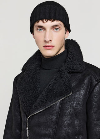 Sheepskin-style stud
