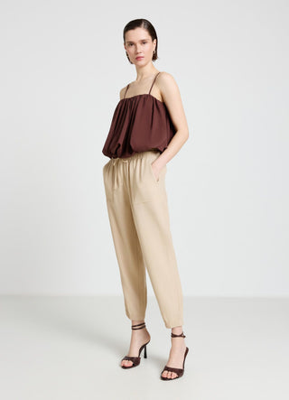 Jogger trousers with drawstring and patch pockets