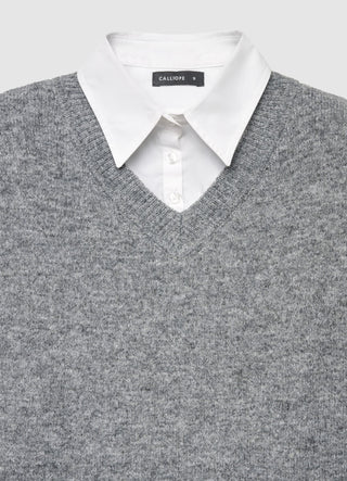 Pull avec insert en chemise et col en V