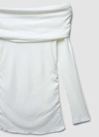 T-shirt a spalle scoperte