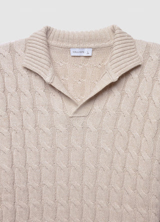 Maglia a trecce con collo derby
