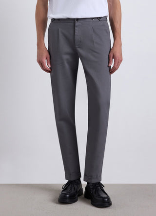 Chino trousers with waist buttons