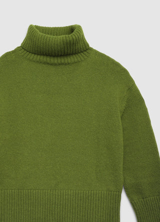 Pull col roulé boxy en côtes anglaises
