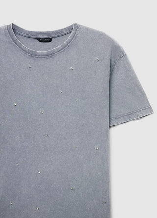 T-Shirt mit ausgewaschenem Effekt und Strasssteinen