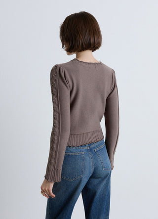 Pullover mit Zopfmuster und Volants