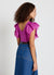 T-shirt con scollo a V e maniche a volant