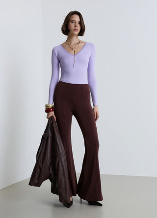 T-shirt a manica lunga con scollo a v e bordo in pizzo