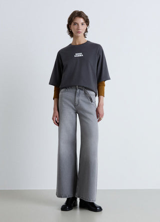 Jeans super wide leg con cintura