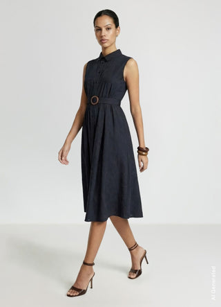 Hemdkleid aus Sangallo mit Gürtel
