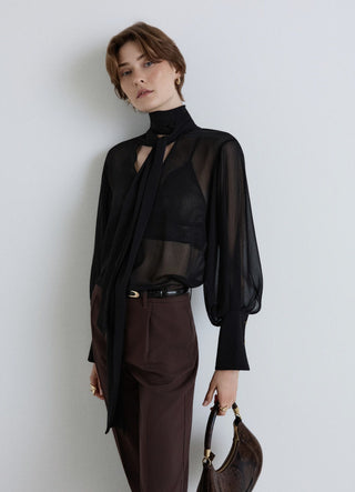Bluza sa pojasom
