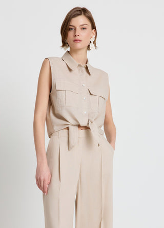 Camicia smanicata in misto lino con nodo