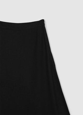 Plain long skirt