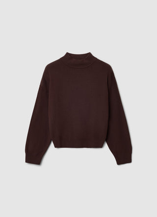 Solid colour Perkins collar jumper