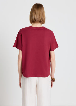 Plain-coloured crew neck T-shirt
