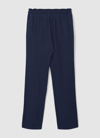 Plain-coloured long trousers