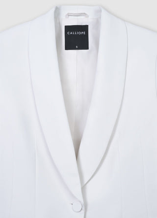 Jacket with sash