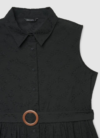 Hemdkleid aus Sangallo mit Gürtel