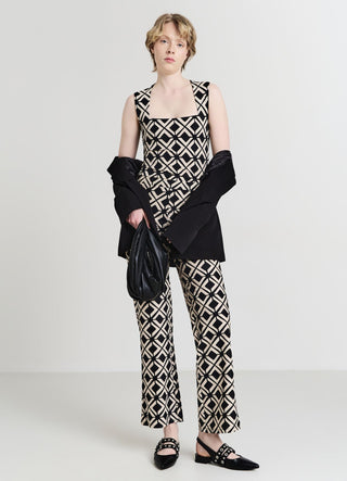 Patterned square neckline top