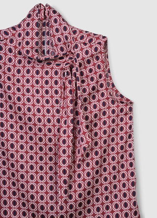 Sleeveless satin-like patterned top