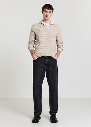 Maglia a trecce con collo derby