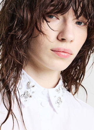 Shirt with rhinestone collar